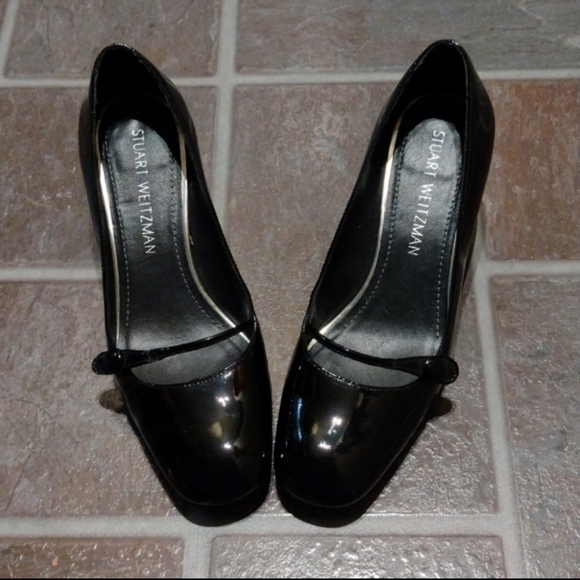 Stuart Weitzman Black patent leather block heel mary Jane size 6. - Picture 5 of 7